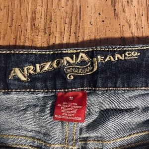 ARIZONA JEAN CO. Denim shorts Size 11
